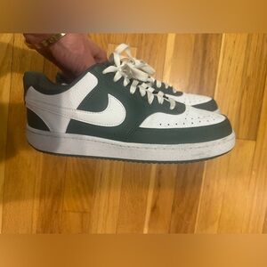 Nike court vision Green and White low Sneakers